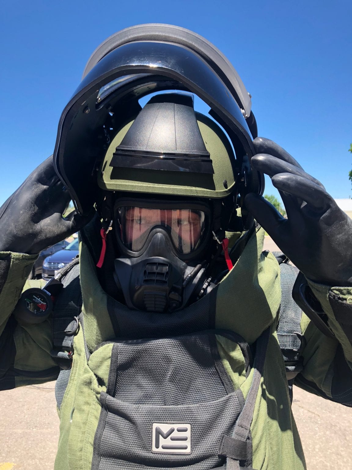 EOD 10 Breathing Apparatus Faceshield MedEng